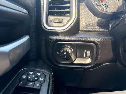 Used 2025 RAM 3500 Lone Star image 11