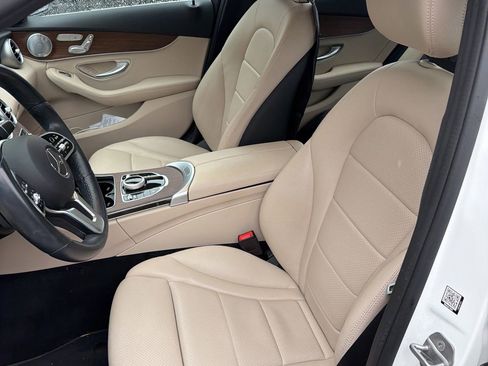 Used 2021 Mercedes-Benz C 300 Sedan image 10