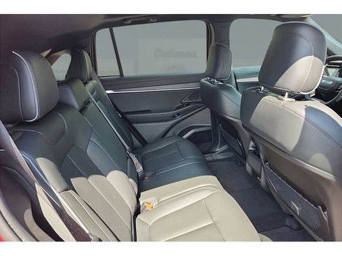 Used 2025 Jeep Wagoneer S Limited AWD/4WD image 14