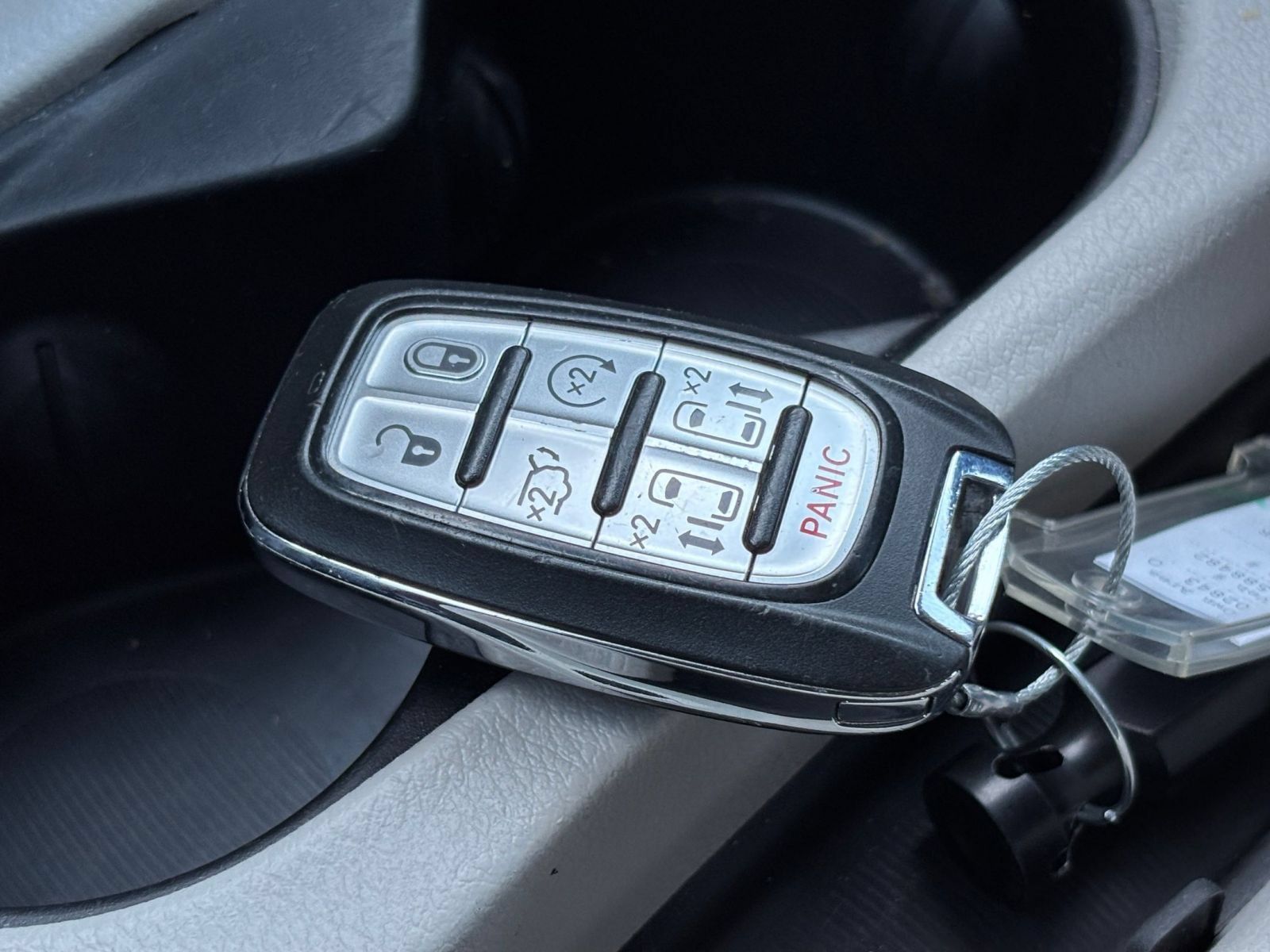 Used 2023 Chrysler Voyager LX FWD image 20