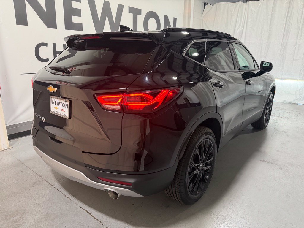 New 2026 Chevrolet Blazer LT w/ LPO, Floor Liner Package FWD image 34