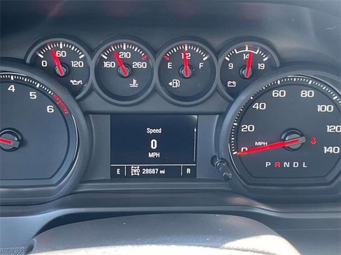 Used 2024 Chevrolet Silverado 1500 Custom Trail Boss w/ Turbomax Blackout Package image 27