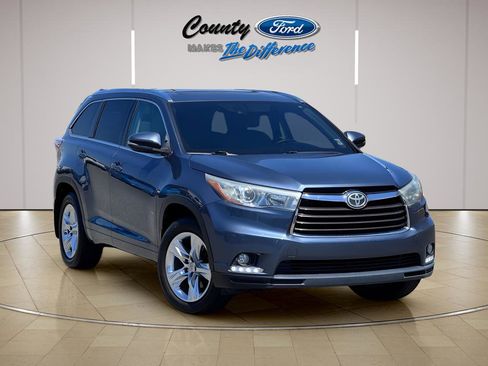 Used 2015 Toyota Highlander Limited Platinum AWD/4WD image 1