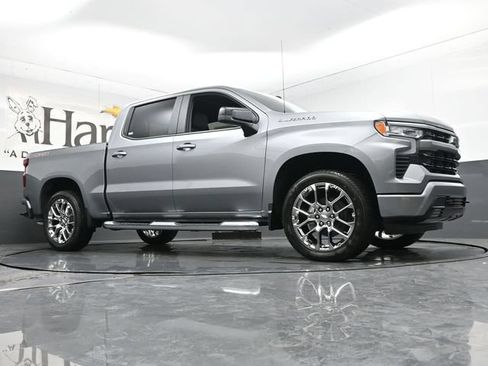 New 2026 Chevrolet Silverado 1500 RST w/ Convenience Package II AWD/4WD image 2