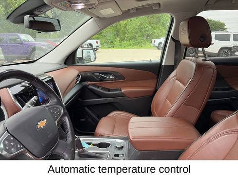 Used 2020 Chevrolet Traverse High Country AWD/4WD image 17