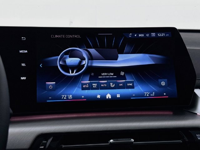 New 2027 BMW X1 xDrive28i AWD/4WD image 16