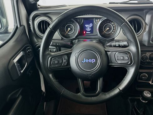 Used 2022 Jeep Wrangler Sport S image 17