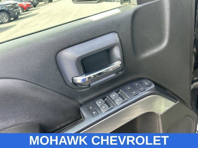 Used 2018 Chevrolet Silverado 1500 LT w/ All Star Edition AWD/4WD image 23