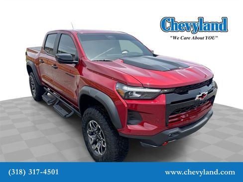 Certified 2026 Chevrolet Colorado ZR2 w/ Technology Package AWD/4WD image 1