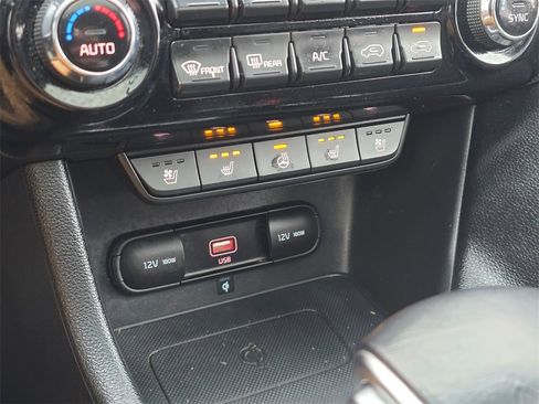 Used 2022 Kia Sportage EX w/ EX Technology Package image 21