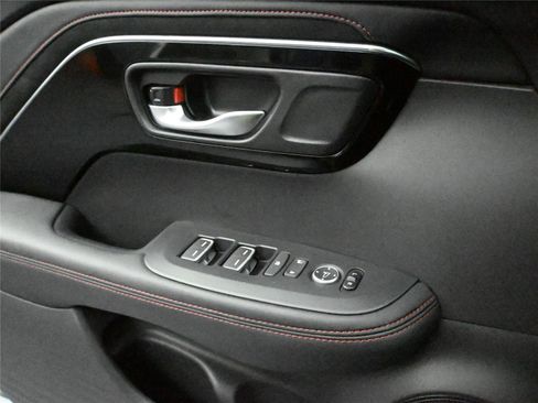 Certified 2025 Acura ADX A-Spec image 8