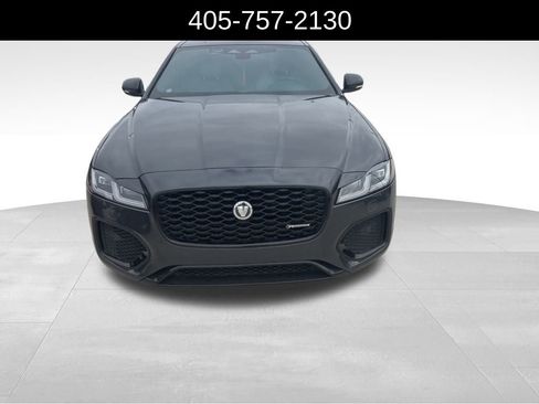 Used 2024 Jaguar XF R-Dynamic SE image 3