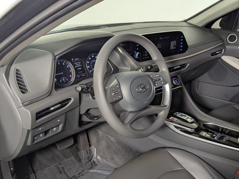 Certified 2023 Hyundai Sonata SEL w/ Cargo Package FWD image 13