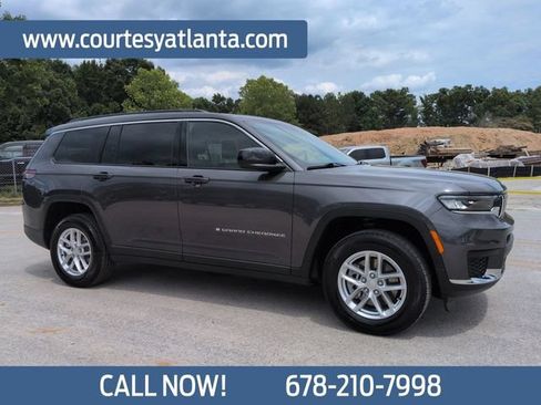 Used 2024 Jeep Grand Cherokee L Laredo RWD image 1