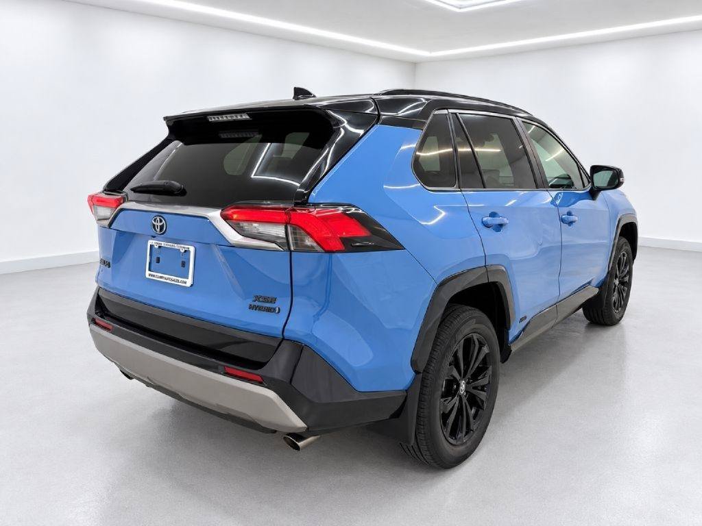 Used 2024 Toyota RAV4 XSE w/ Advanced Technology Package AWD/4WD image 3