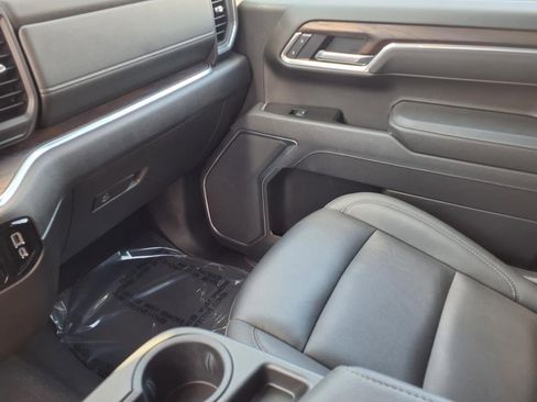 Used 2025 GMC Sierra 1500 SLT image 24