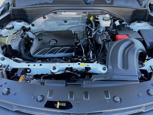 Used 2023 Chevrolet TrailBlazer LT FWD image 28