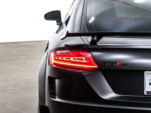 Used 2021 Audi TT RS image 15