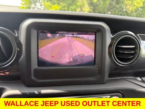Used 2020 Jeep Wrangler Unlimited Sport AWD/4WD image 10