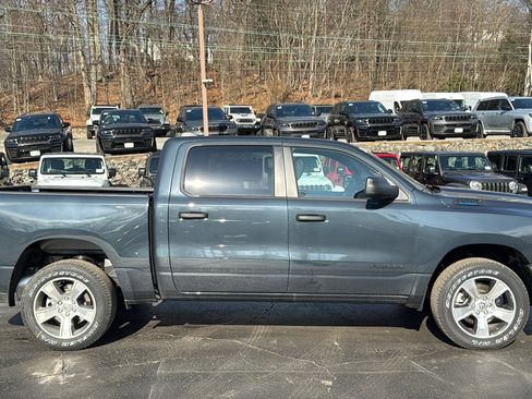 New 2026 RAM 1500 Express image 4