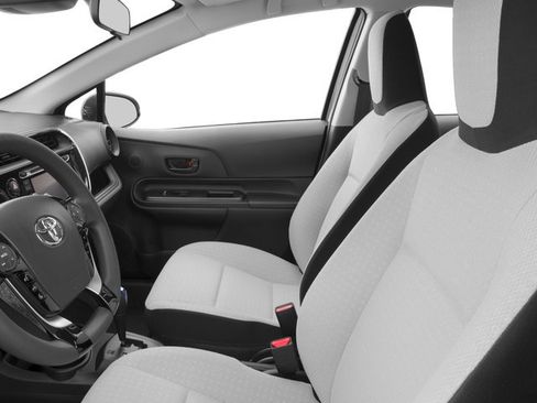 Used 2018 Toyota Prius C Two FWD image 12