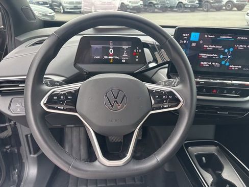 Used 2023 Volkswagen ID.4 Pro S AWD/4WD image 17