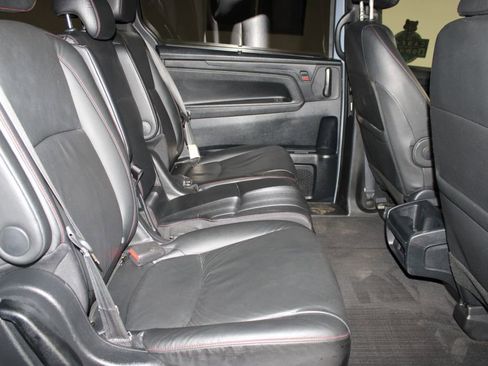 Used 2023 Honda Odyssey Sport image 34