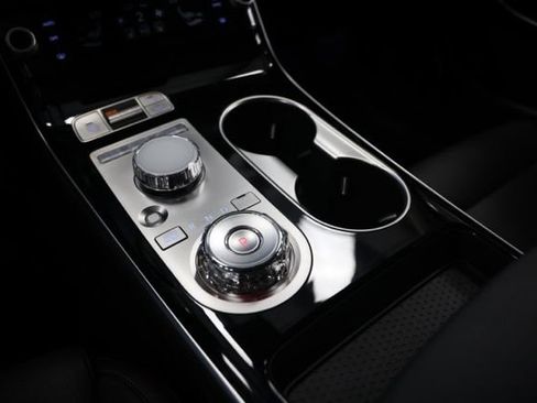 New 2026 Genesis GV70 2.5T AWD/4WD image 27