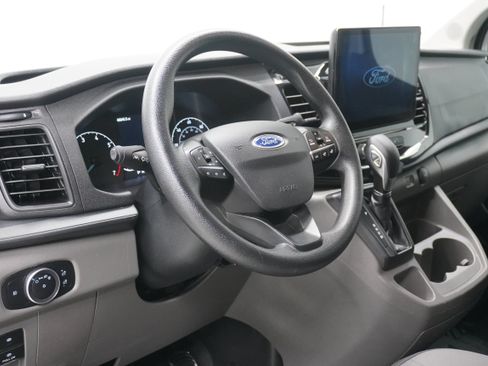 Used 2023 Ford Transit 350 XLT RWD image 9