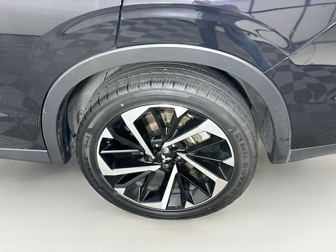 Used 2024 Mitsubishi Outlander SE AWD/4WD image 11