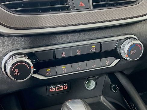 Used 2023 Nissan Altima 2.5 SR image 19