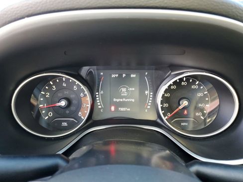 Used 2019 Jeep Compass Latitude w/ Cold Weather Group image 9