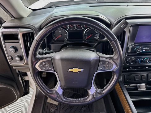 Used 2018 Chevrolet Silverado 1500 LTZ w/ Sport Package AWD/4WD image 16