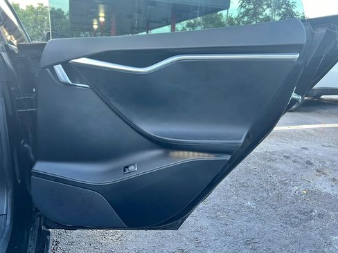 Used 2017 Tesla Model S 75D AWD/4WD image 19