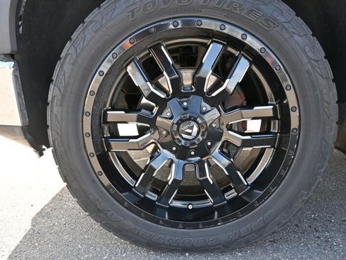 Used 2019 GMC Sierra 1500 SLT w/ SLT Premium Plus Package image 15