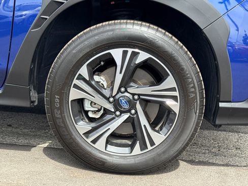 Certified 2024 Subaru Crosstrek 2.0i Premium w/ Crosstrek Mirror Package image 4