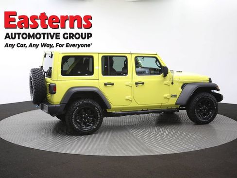 Used 2023 Jeep Wrangler Unlimited w/ Cold Weather Group AWD/4WD image 43