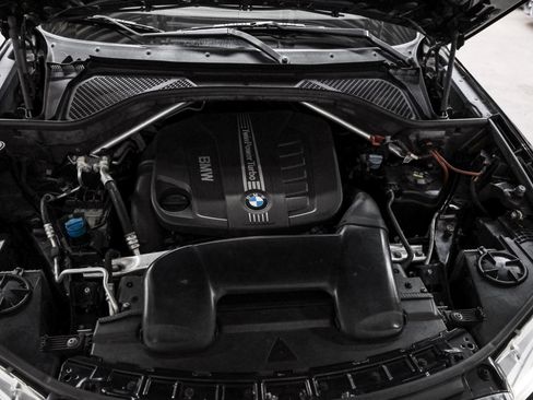 Used 2015 BMW X5 xDrive35d image 48