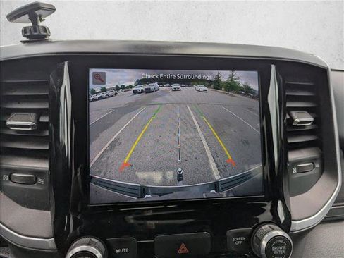 Used 2022 RAM 1500 Big Horn RWD image 19