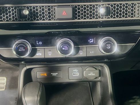 Used 2024 Honda Civic Sport image 23