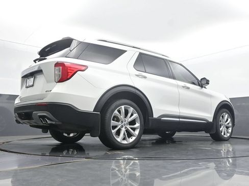 Used 2023 Ford Explorer Platinum w/ Technology Package AWD/4WD image 51