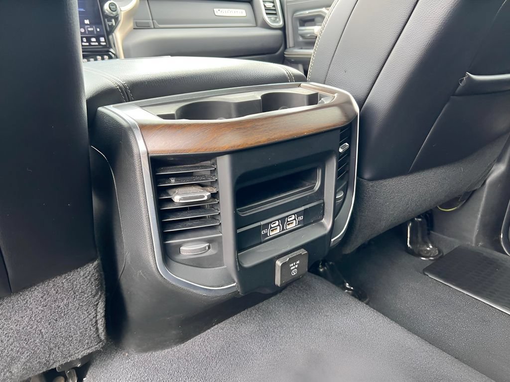 Used 2024 RAM 3500 Laramie AWD/4WD image 20