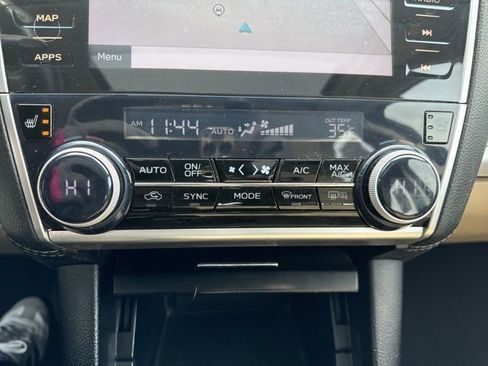 Used 2018 Subaru Legacy 2.5i Premium image 17