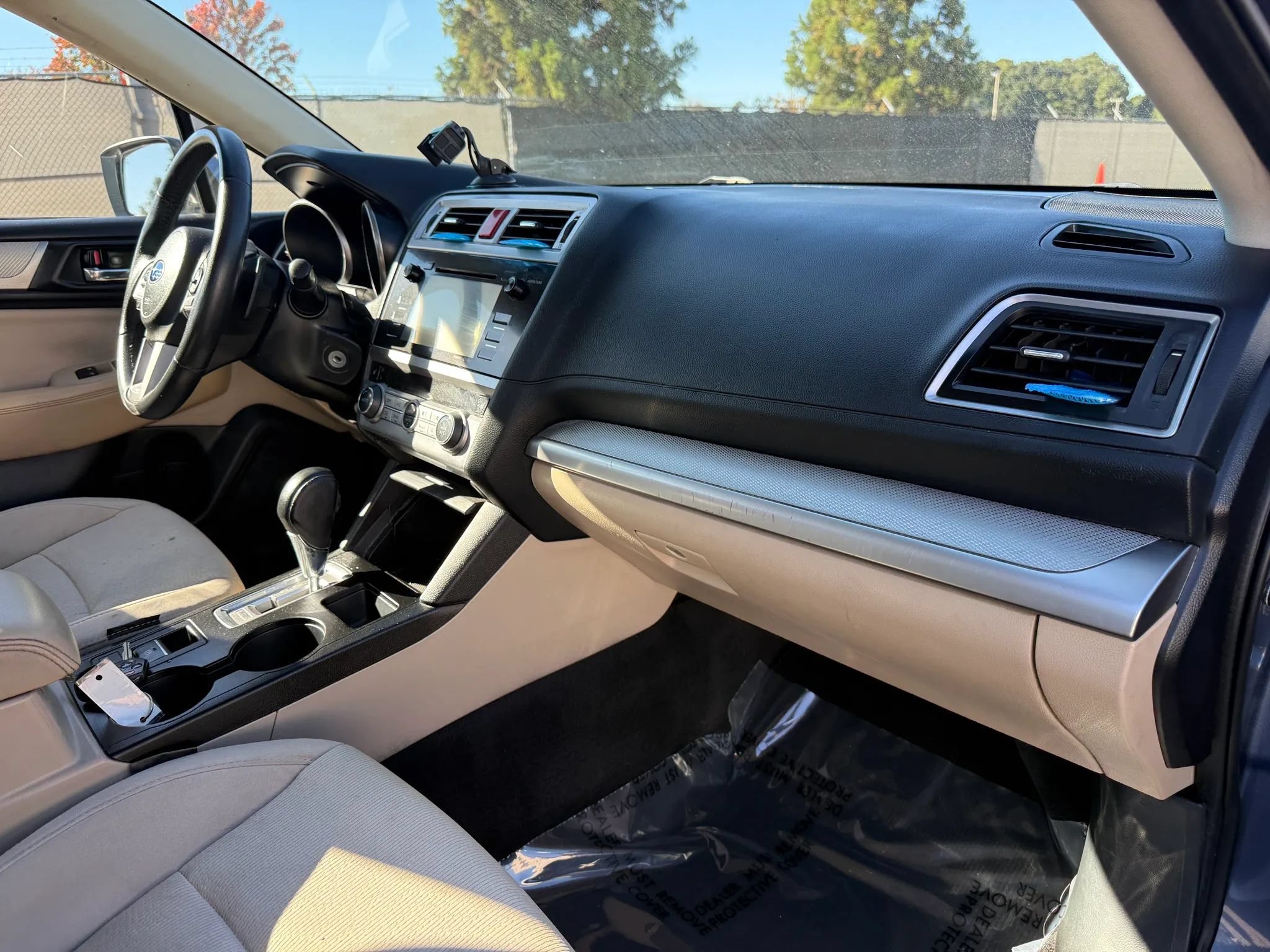 Used 2017 Subaru Legacy 2.5i Premium AWD/4WD image 19
