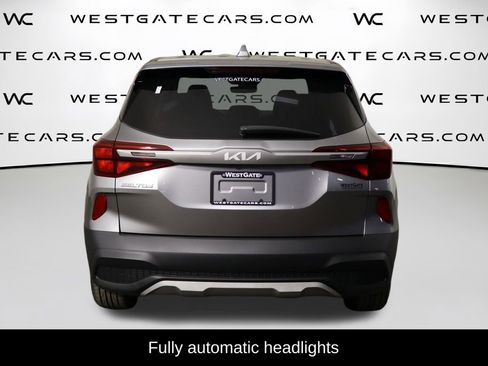 Used 2022 Kia Seltos LX AWD/4WD image 4