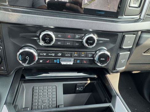 New 2026 Ford F250 Platinum AWD/4WD image 32