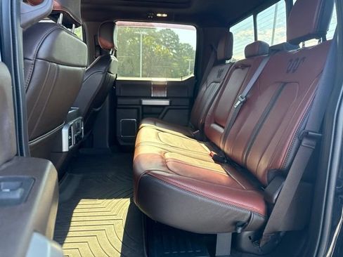 Used 2021 Ford F250 King Ranch w/ King Ranch Ultimate Package AWD/4WD image 14