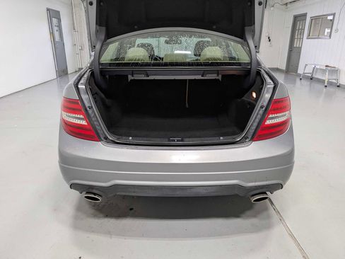 Used 2012 Mercedes-Benz C 300 Sport image 39