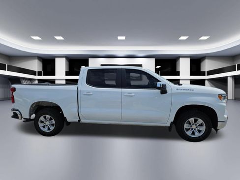 Used 2025 Chevrolet Silverado 1500 LT RWD image 8