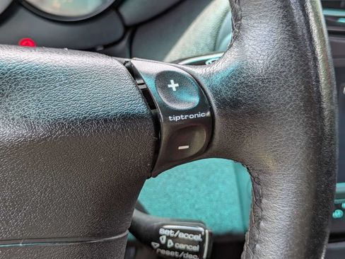 Used 1999 Porsche Boxster RWD image 28